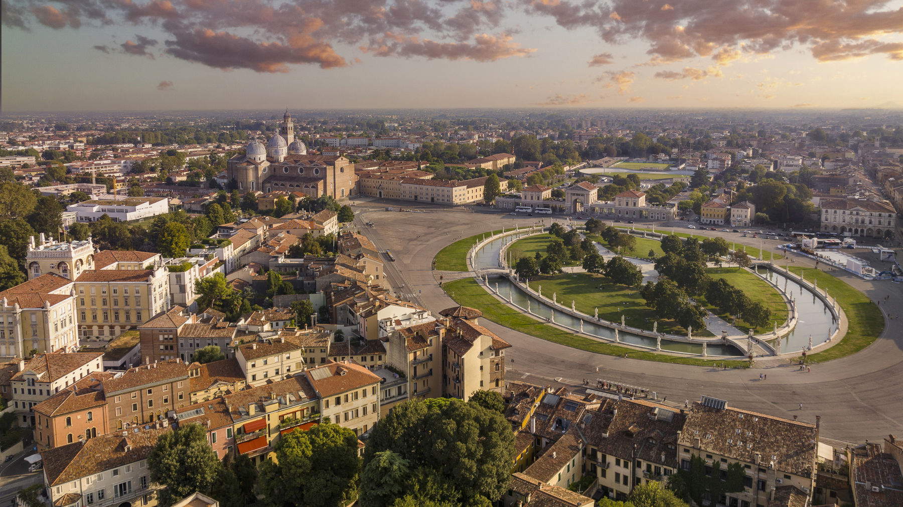 Padua, Prato della Valle. Foto: M. Danesin