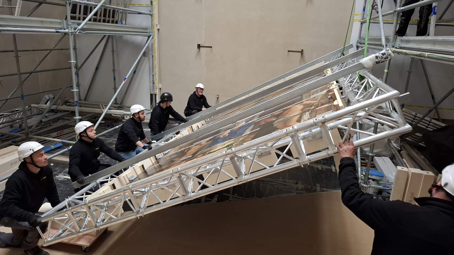 Die einzelnen Phasen der Bearbeitung des Werks. Foto: Serena Bidorini