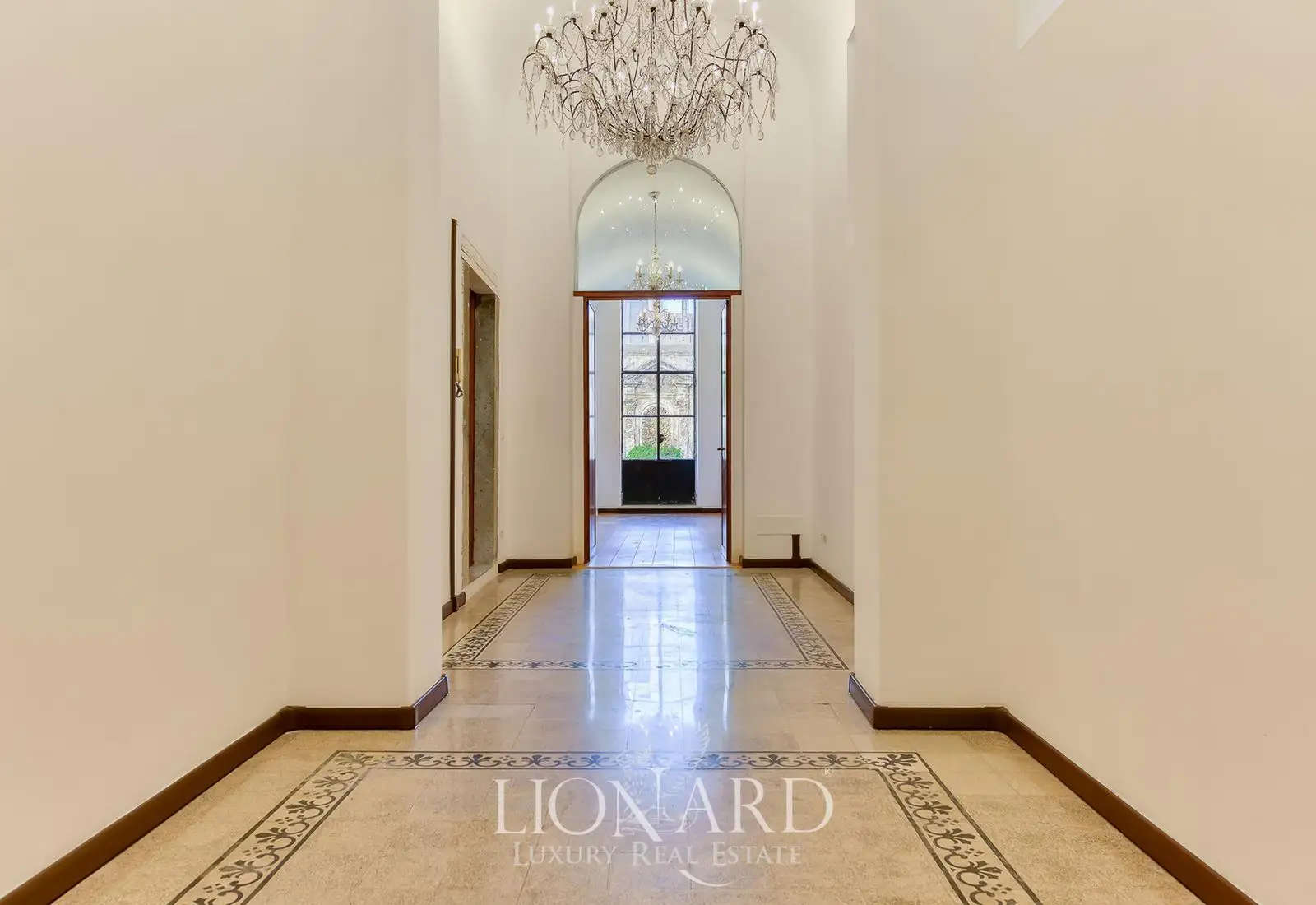 Palazzo del Pontificio Collegio Belga. Foto: Lionard Luxury Real Estate