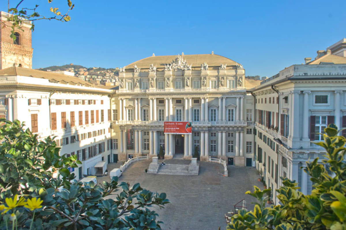 Façade du Palais des Ducs. Photo : Palais des Ducs