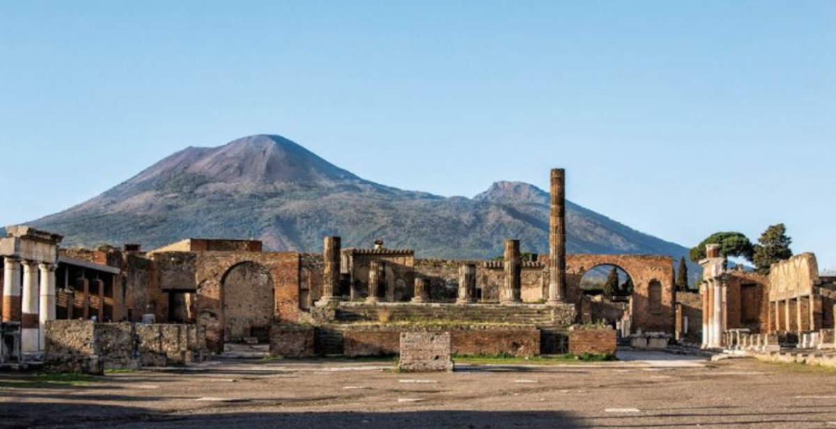 Pompeii, third season of evening concerts in the excavations: 20 live until July 27, 2026