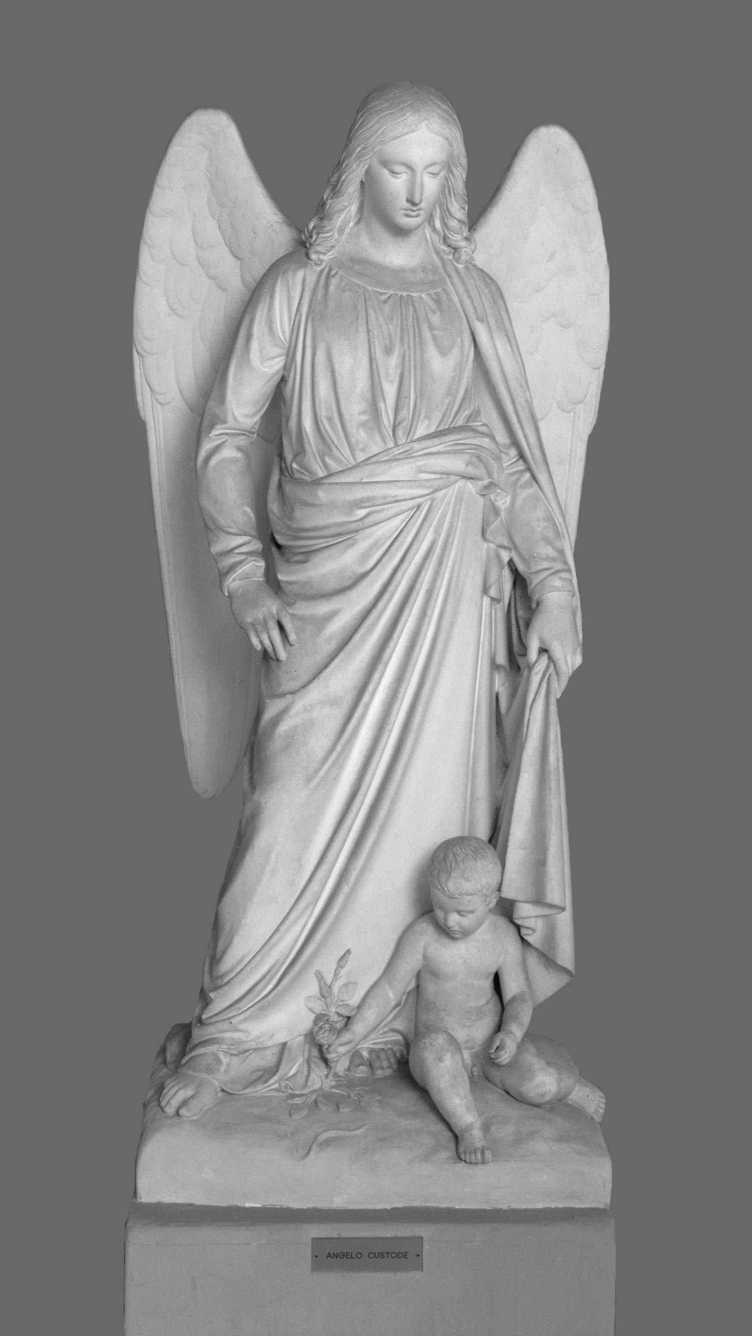 Pietro Tenerani, El ángel de la guarda (1849; escultura de escayola, 134 x 70 x 55 cm; Roma, Museo di Roma)