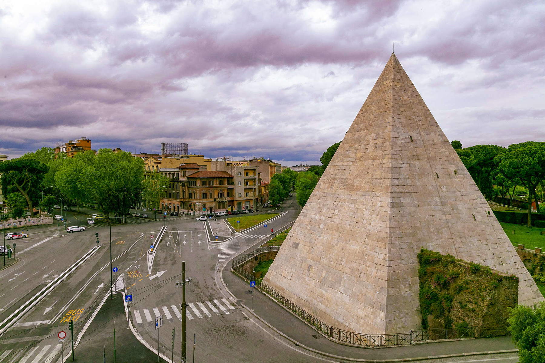 Piramide Cestia. Foto: Fabio Caricchia