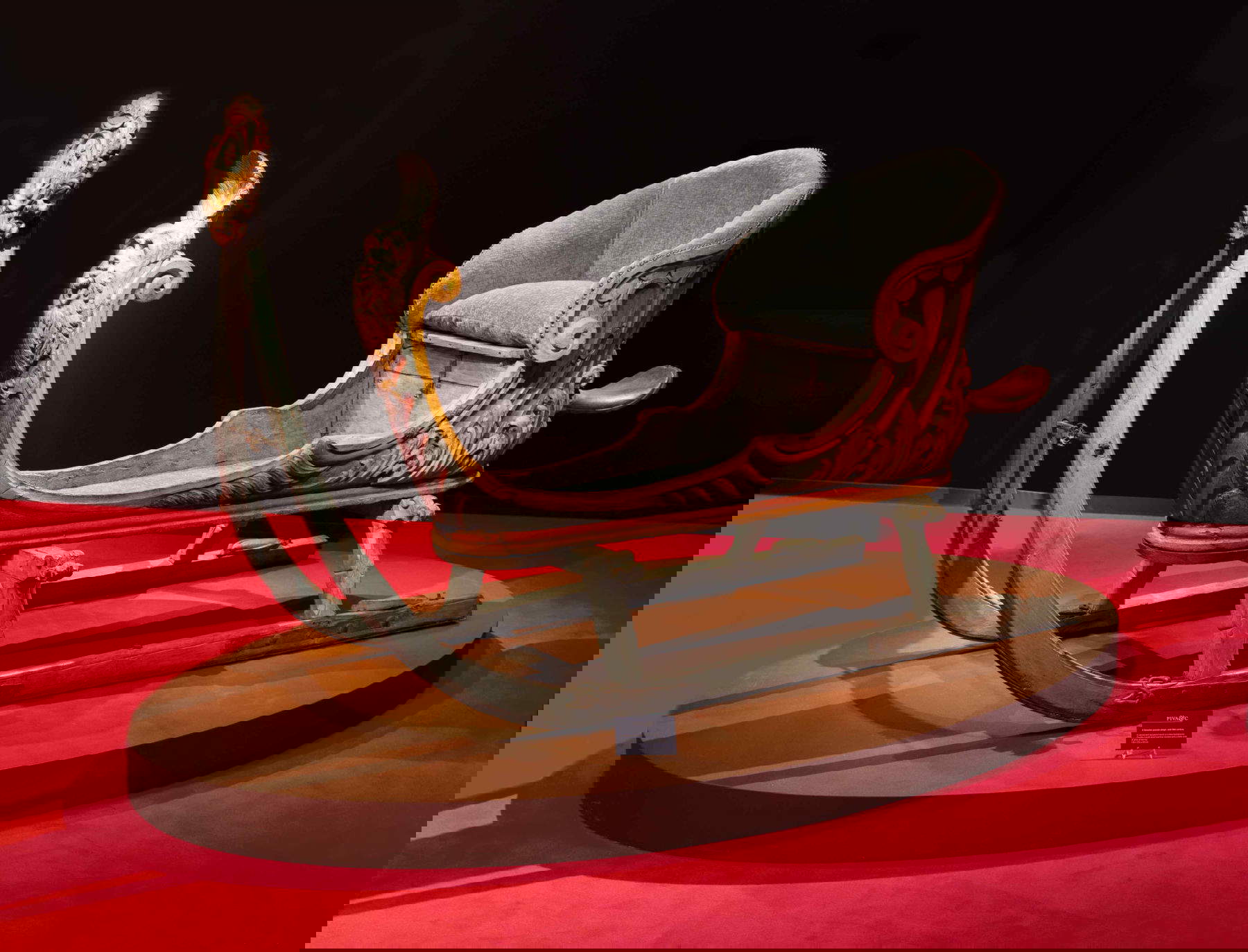 Slitta da parata. Presentato da PIVA &amp; C