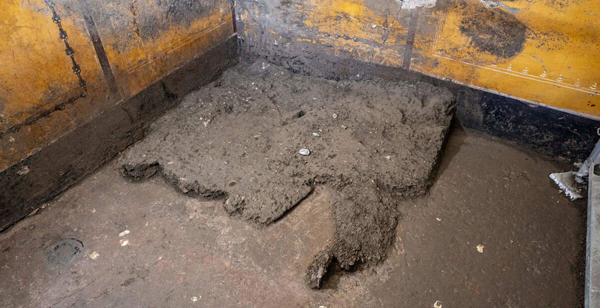 Pompeji: Der Kleiderschrank einer Frau, die beim Vulkanausbruch im Jahr 79 n. Chr. ums Leben kam, wird wiederentdeckt – das befand sich darin Pompeji: Der Kleiderschrank einer Frau, die beim Vulkanausbruch im Jahr 79 n. Chr. ums Leben kam, wird wiederentdeckt – das befand sich darin