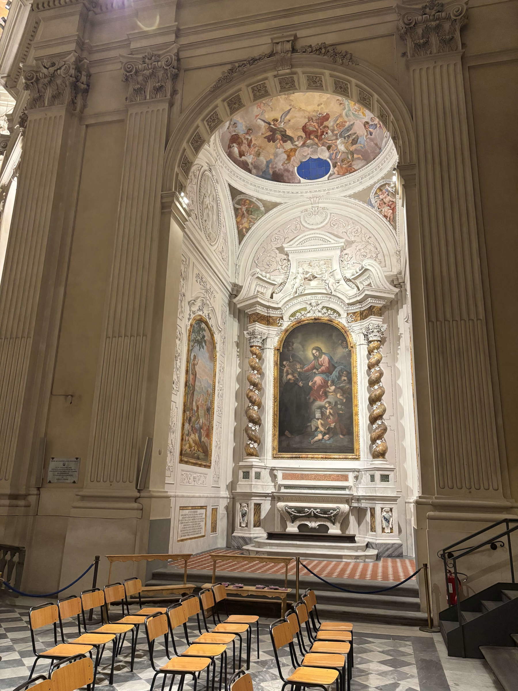 Die Basilika del Carmine nach der Restaurierung. Foto: Luca V. Photography