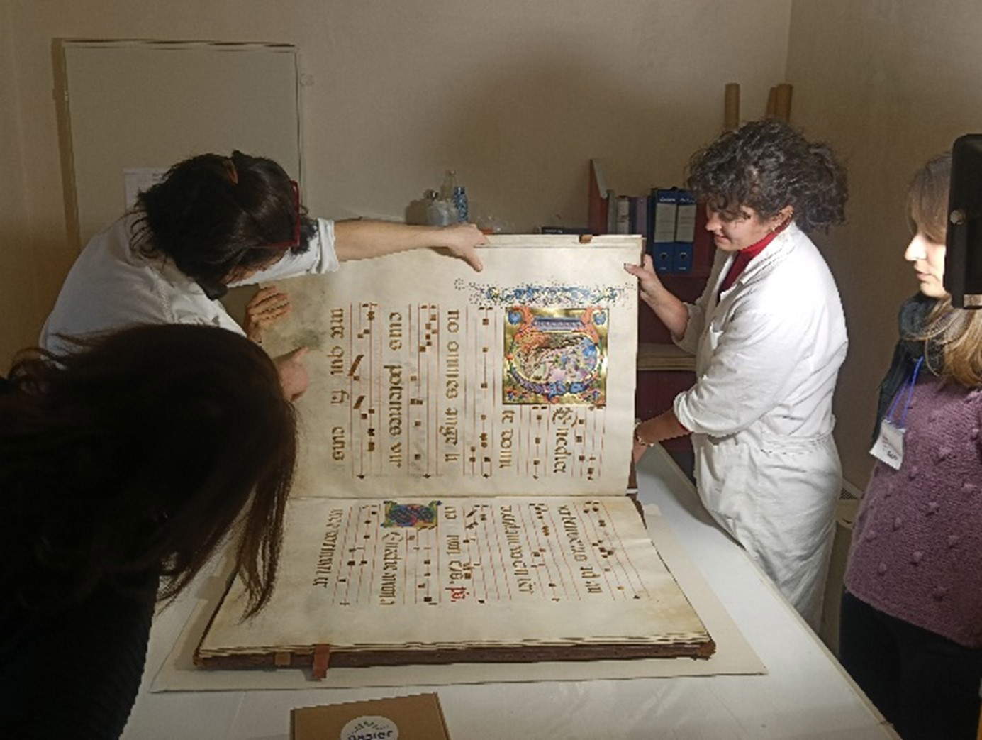 Restoration of the Choir Books of the Certosa di Pavia &copy;️ Ministry of Culture and La Venaria Reale Conservation and Restoration Center
