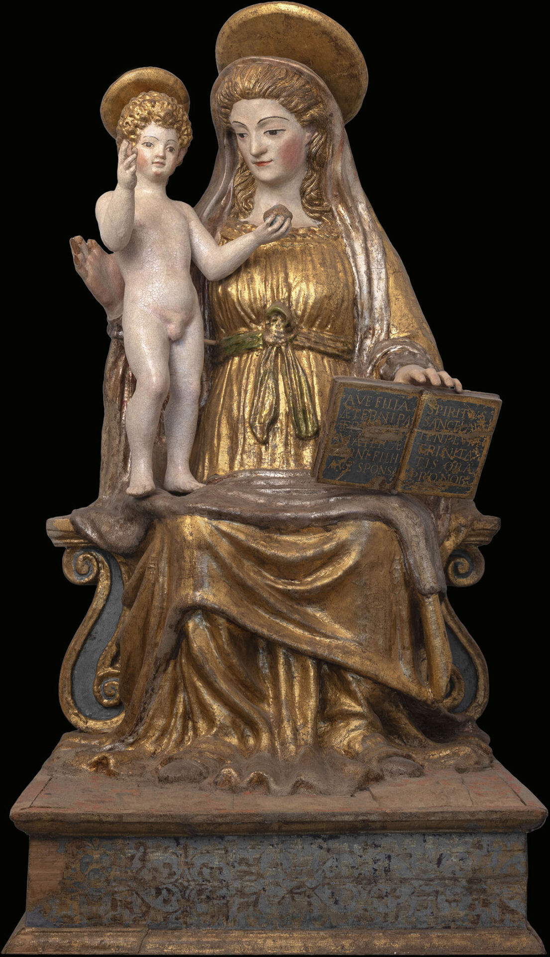 Werkstatt der Tardini, Madonna mit Kind (1534–1549, polychrome Holzskulptur). Foto: Massimo Achilli und Silvia Spacca