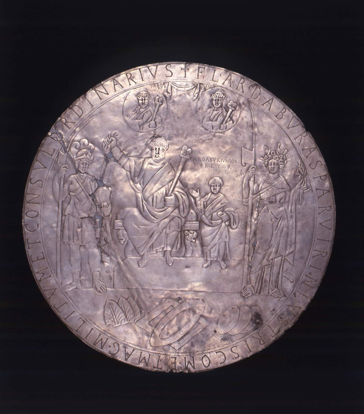 Piatto onorario di Ardabur Aspar (434 d.C.; bronzo; Firenze, Museo Archeologico)