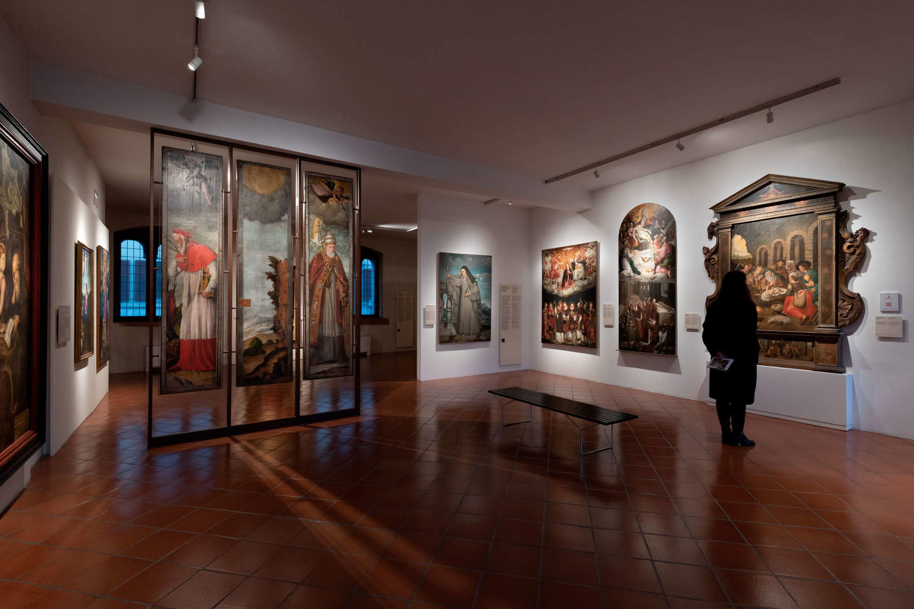 Tridentinisches Diözesanmuseum, Saal der Holztische