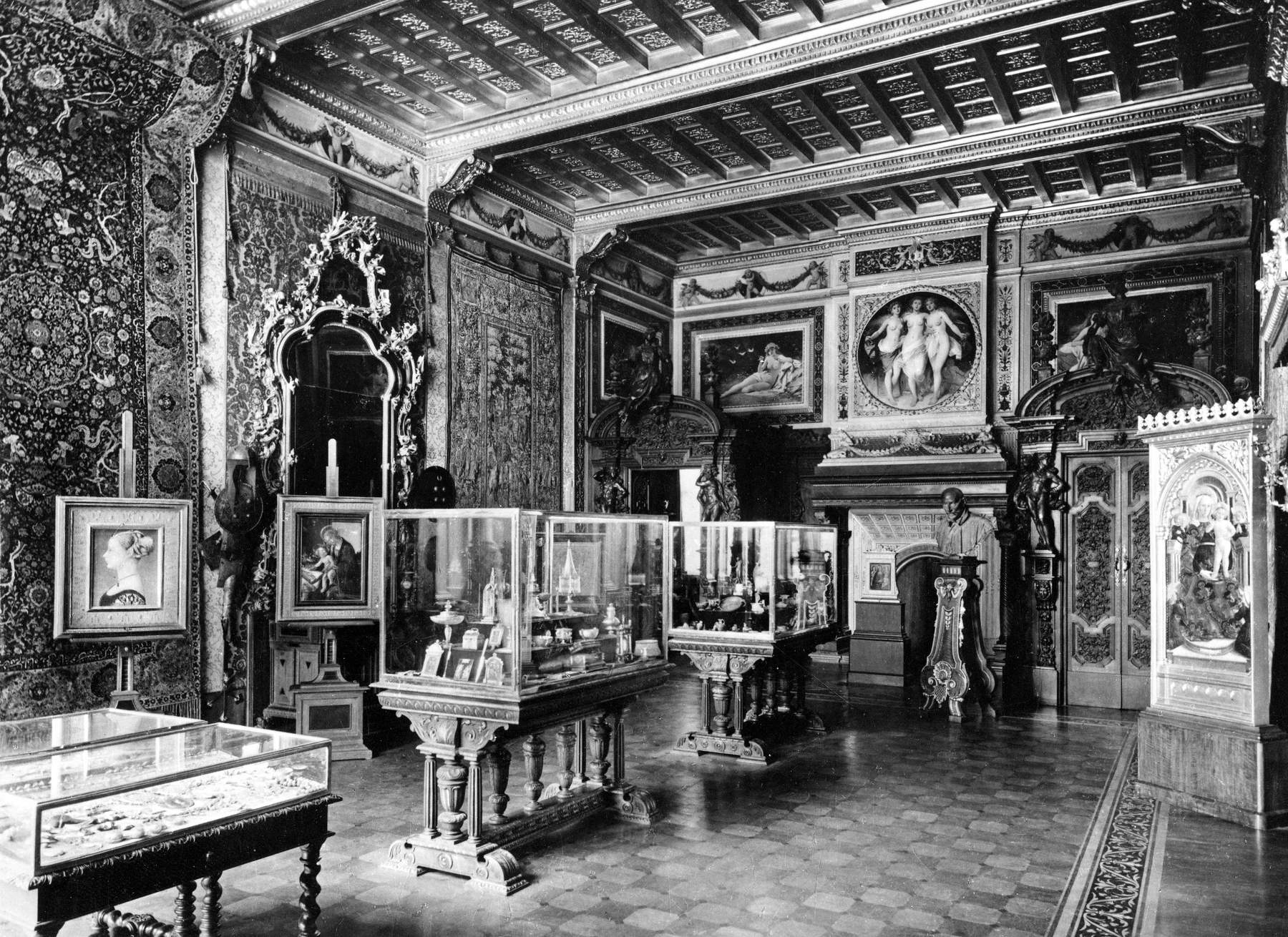 Der Goldene Salon im Poldi Pezzoli in Mailand, um 1883. Foto: Montabone