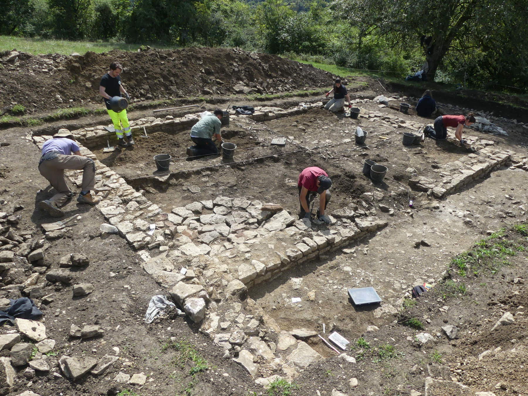Excavation of what is believed to be the building's kitchen in 2024. Photo: A. Guicheteau, Inrap