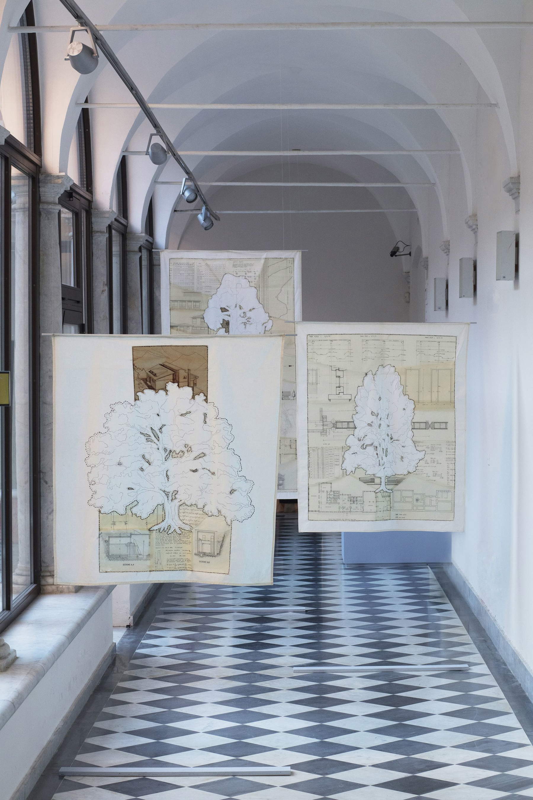 Silvia Scaringella, «Planimetrie naturali», serie (2024). Foto de Enrico Amici