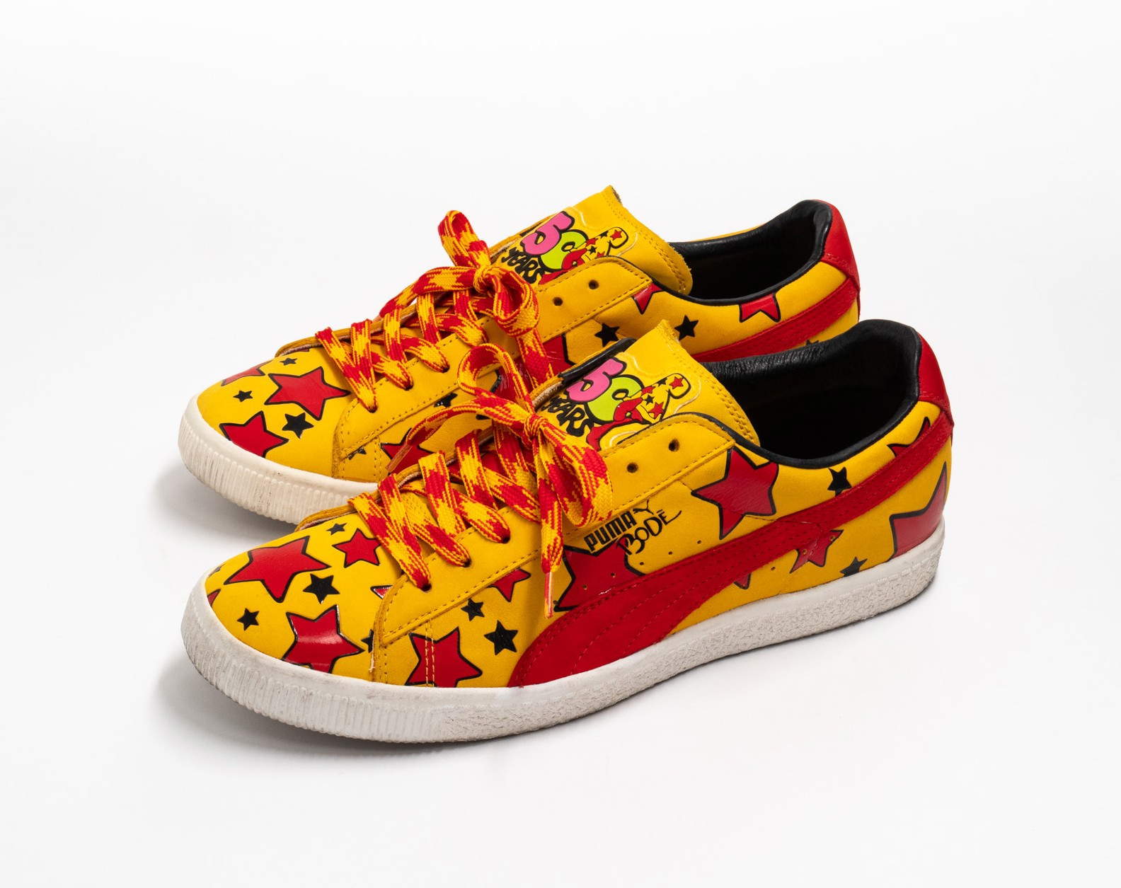 Puma, Clyde Vaughn Bodē (2007). Colaboración entre Puma y el legado del ilustrador underground Vaughn Bodē, que lleva sus criaturas psicodélicas a las Clyde. Ejemplo de encuentro entre el cómic underground y la cultura de las zapatillas deportivas.