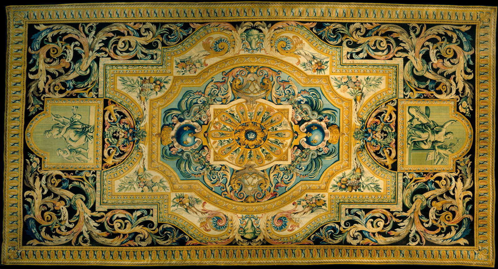 Tappeto Grande Galerie n. 11 (Musica, reintreccio) (Manifattura Savonnerie, tessuto nell'atelier di Jeanne Haffrey su disegni di Charles Le Brun e dello studio, consegnato il 26 agosto 1688; lana annodata e a pelo tagliato (nodo simmetrico, 90 nodi per pollice quadrato); 903 x 490,2 cm; 96,6 kg; New York, Metropolitan Museum of Art)