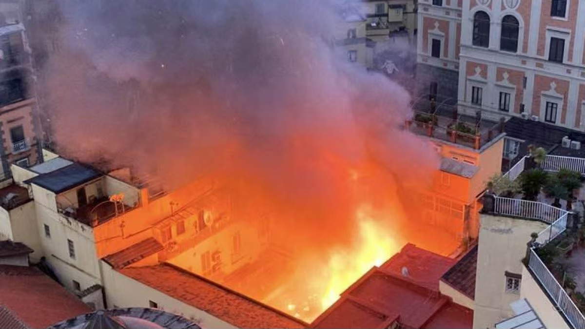 Sannazzaro Theater on fire