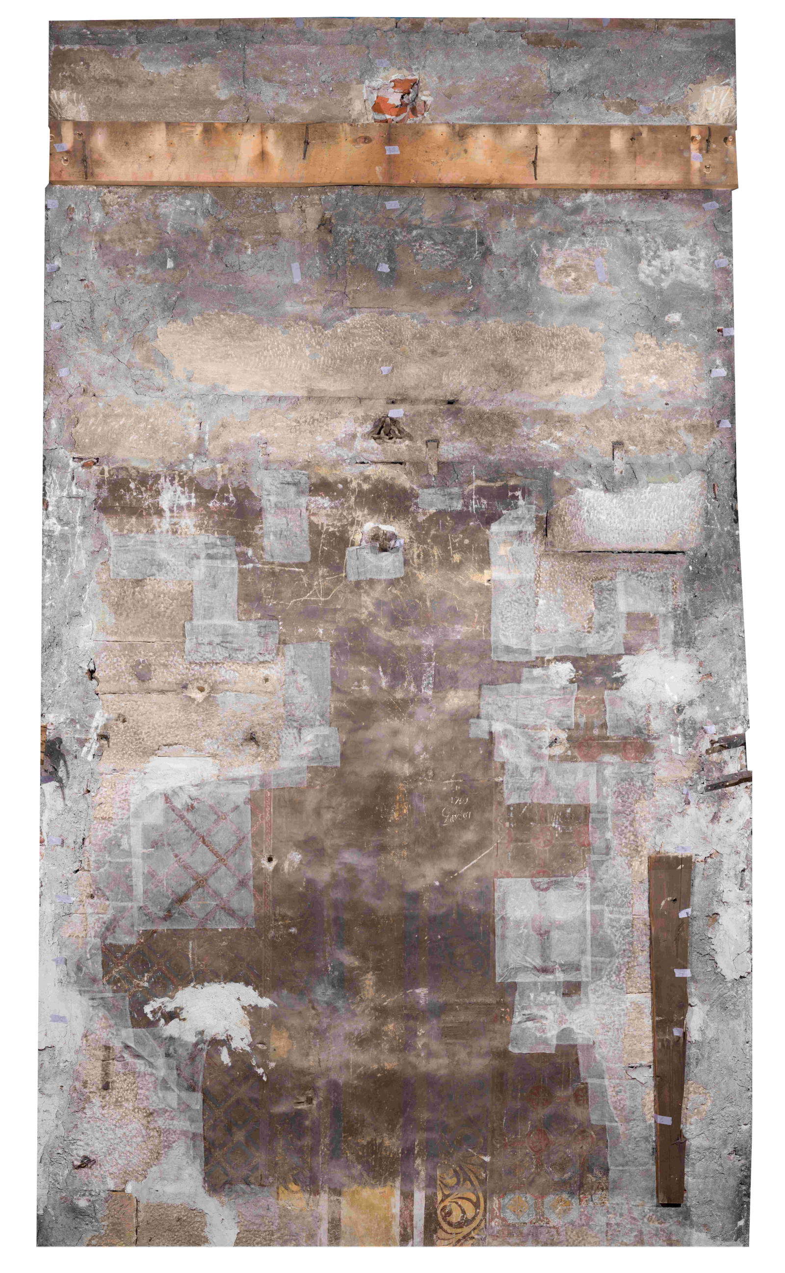 Temple of the Holy Face of Lucca, painted cross before restoration. Courtesy of Ente Chiesa Cattedrale di San Martino. Photo: Giorgia Uraghi