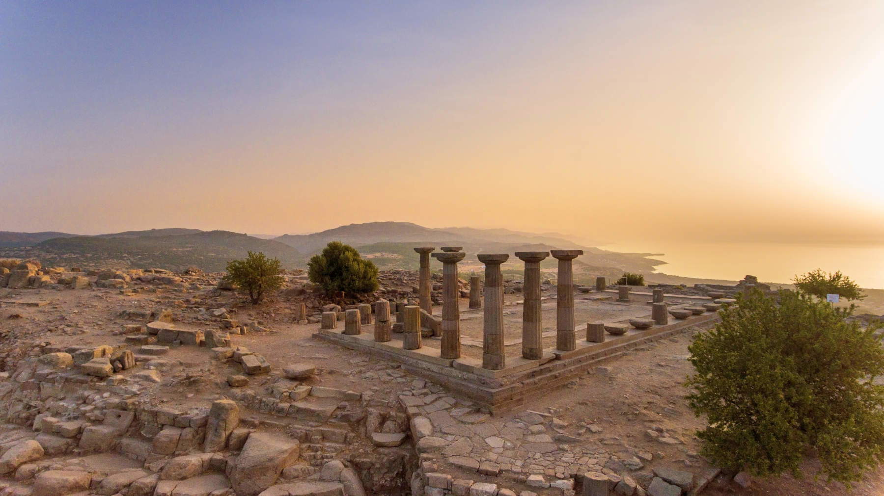 Tempio di Atena ad Assos. Foto: T&uuml;rkiye Turizm ve Tanıtım Geliştirme Ajansı (&ldquo;TGA&rdquo;)