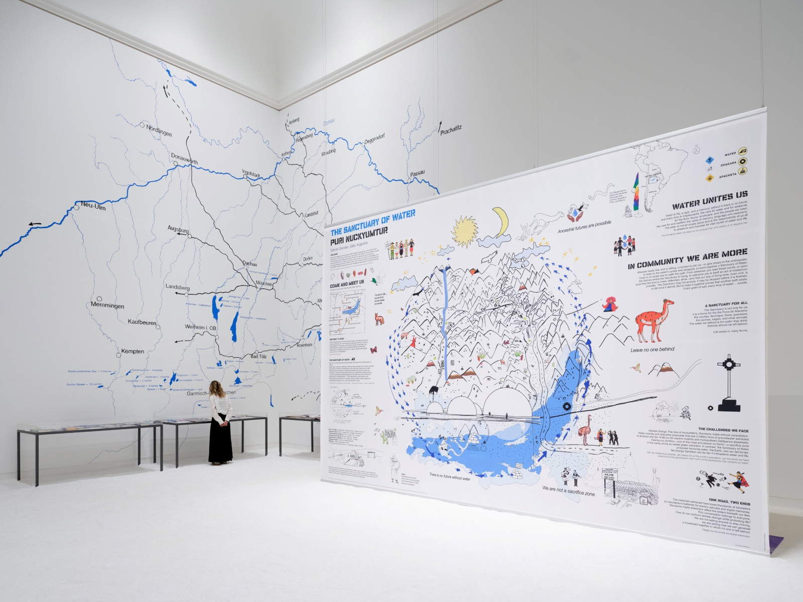Tom&aacute;s Saraceno in Zusammenarbeit mit. Ancestral Futures. Ausstellungsgestaltung im Haus der Kunst M&uuml;nchen, 2026 Foto: Agostino Osio &copy; Haus der Kunst M&uuml;nchen, 2026