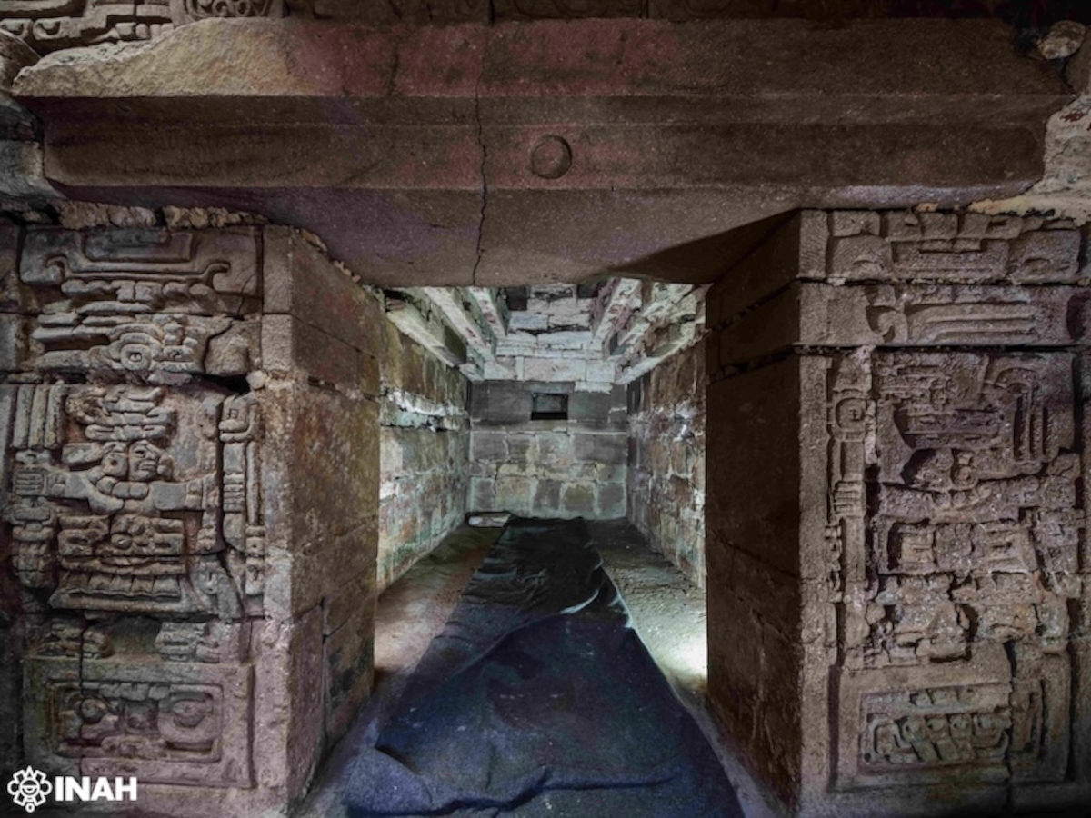 Tumba zapoteca del año 600 d.C. descubierta en Oaxaca (México). Foto: Luis Gerardo Pe&ntilde;a Torres, INAH.