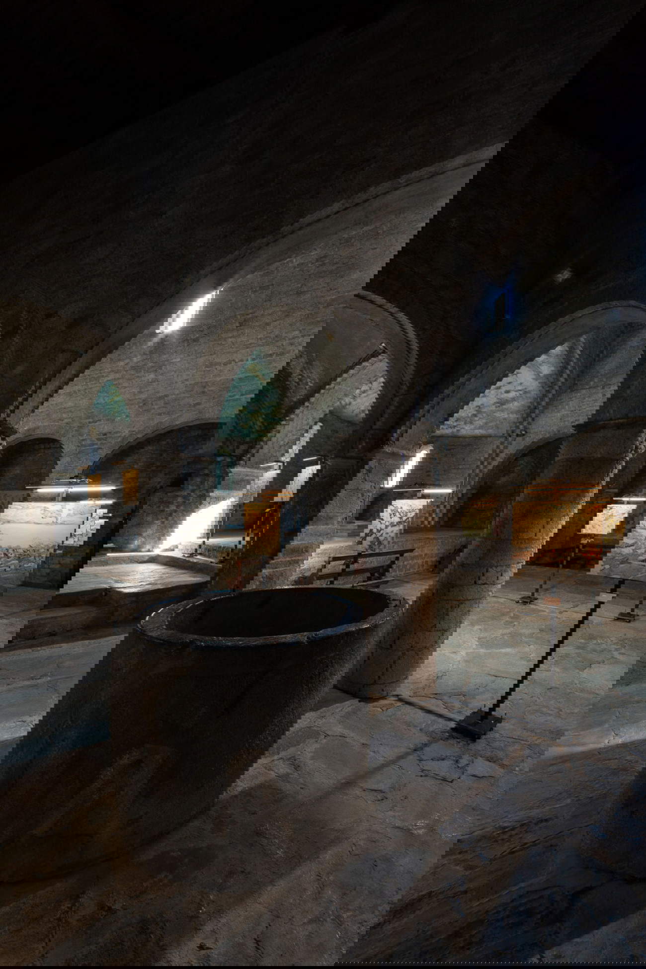 Tullio Pericoli Allestimenti. Rupestrian Lands and Earthquakes, Cemmo di Capo di Ponte (Brescia). Photo: Davide Bassanesi