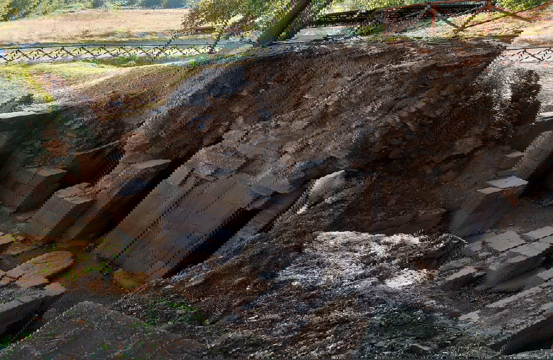 Tumulo II del Sodo, Tomba 1. Foto: MAEC Cortona