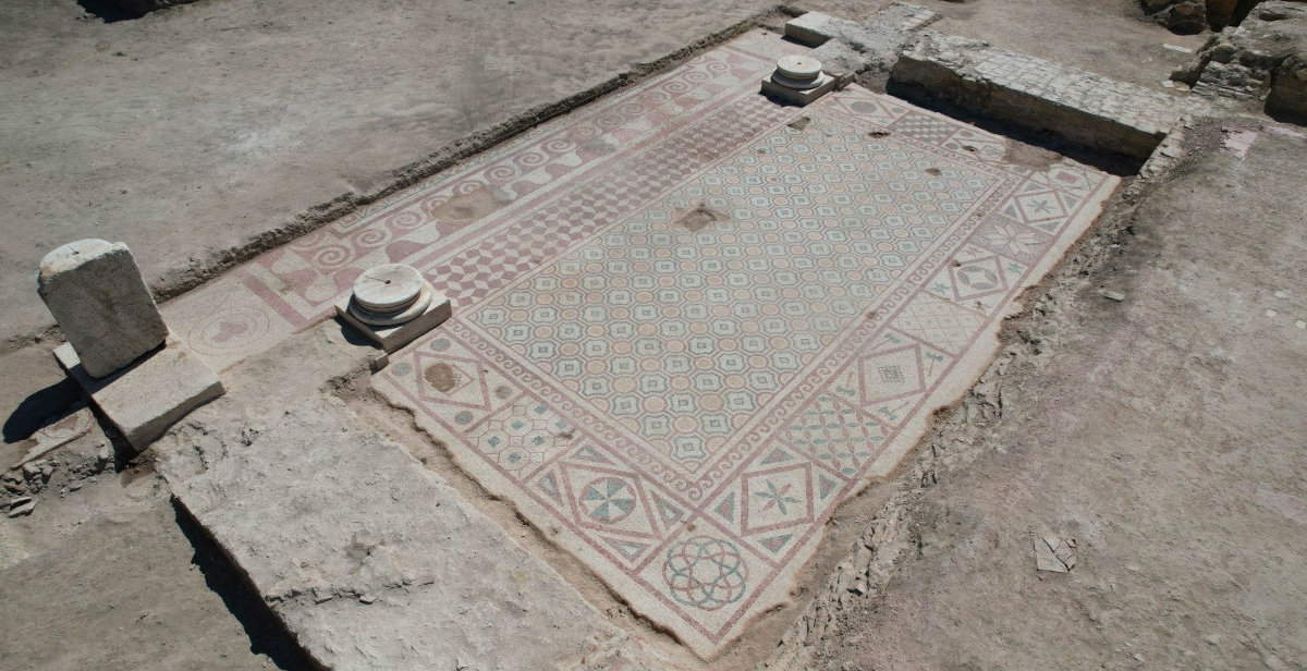 Turquie : découverte à Pompéipolis d'une mosaïque romaine de 105 mètres carrés