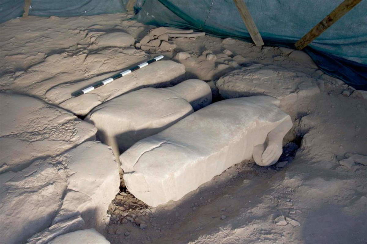 The discovery of the monumental statue. Photo: Turkish Ministry of Culture and Tourism