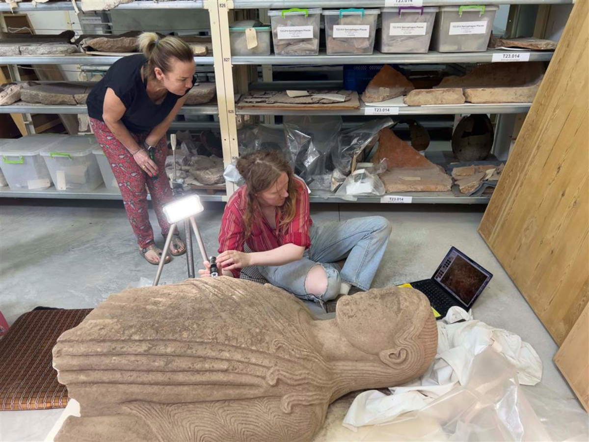 The discovery of the monumental statue. Photo: Turkish Ministry of Culture and Tourism
