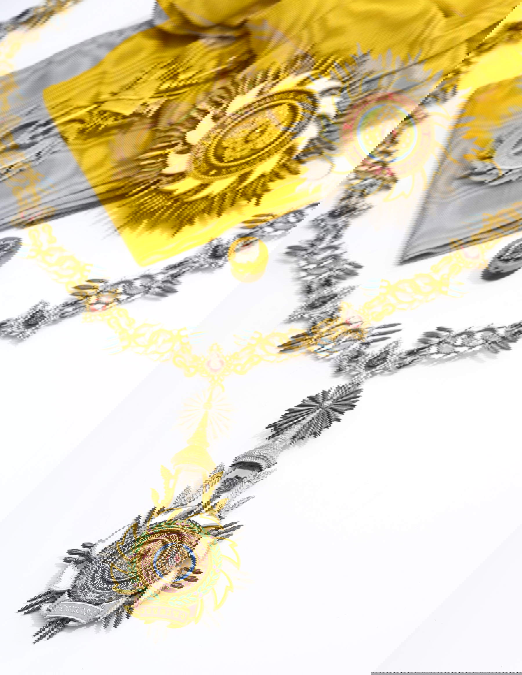 1794. Königreich Thailand - Orden der Chakri-Dynastie. Schätzung: ca. 33.300 € - 55.400 €.  Foto: Piguet