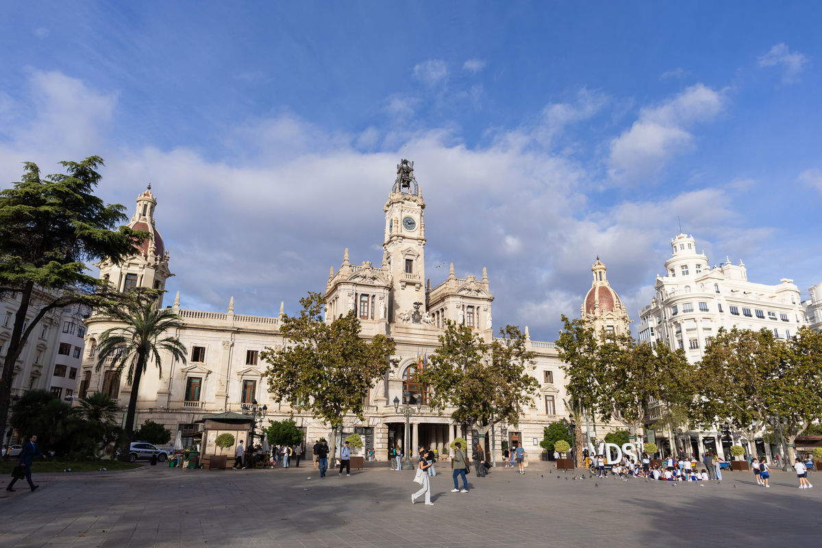 Plaza del ayuntamiento. Foto: Visit Valencia