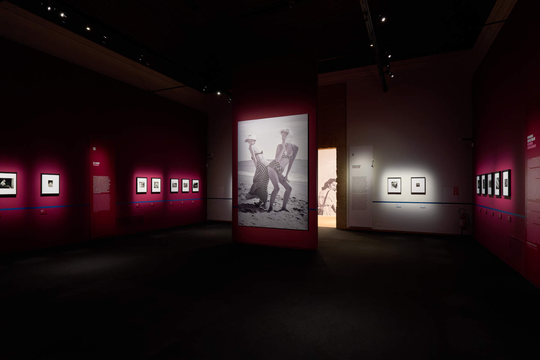 Vista de la exposición «Lee Miller. Obras 1930-1955». Foto: Emanuele Rambaldi