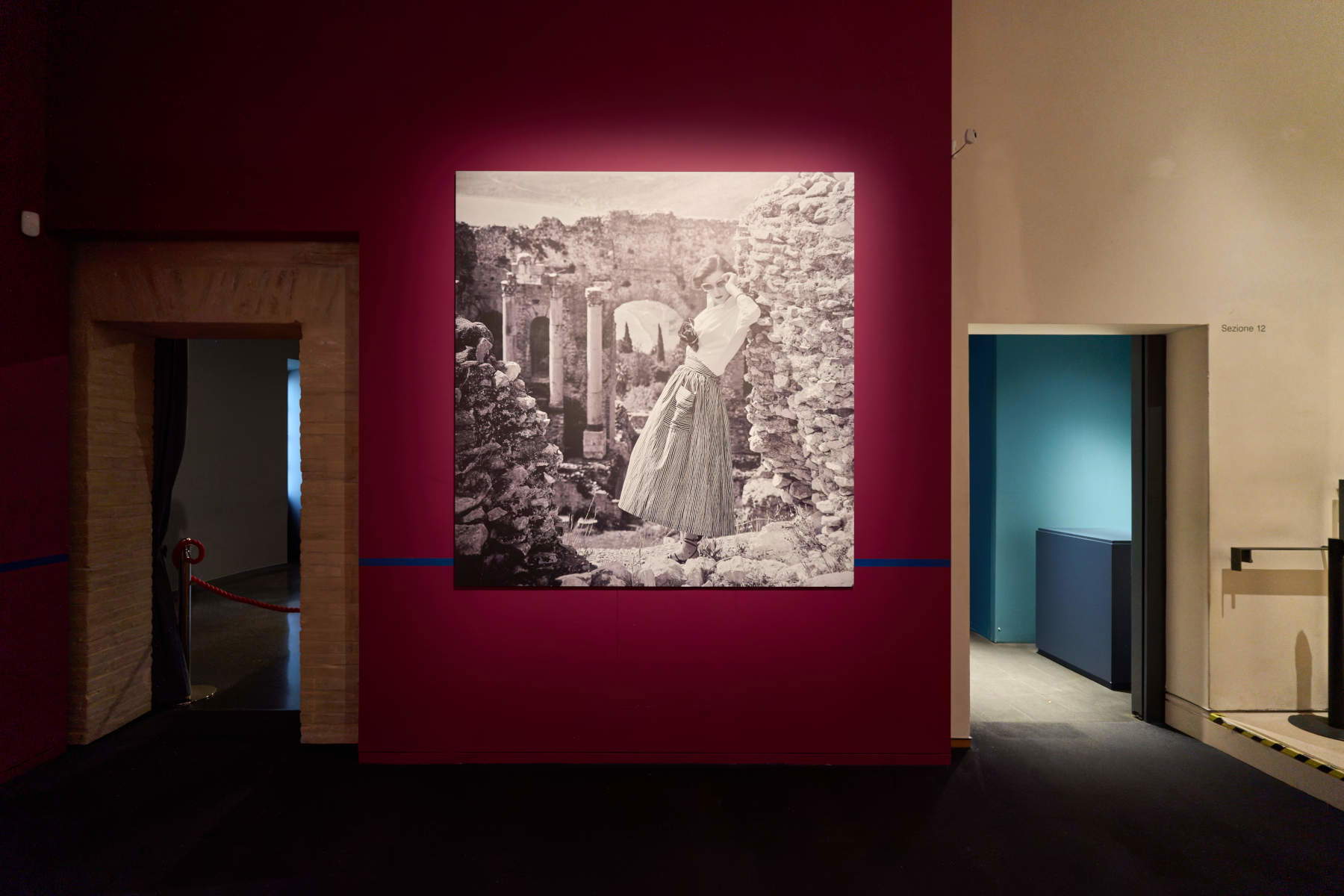 Vista de la exposición «Lee Miller. Obras 1930-1955». Foto: Emanuele Rambaldi