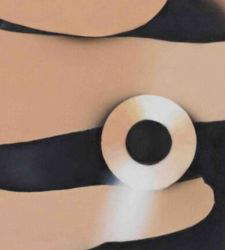 En la Gallerie d'Italia de N&aacute;poles, las obras de Alexi Worth dialogan con la cer&aacute;mica &aacute;tica y de la Magna Grecia 