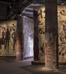 Biennale, die Regeln f&uuml;r den Besucherl&ouml;wen bekannt gegeben. Aber Dutzende von K&uuml;nstlern ziehen sich zur&uuml;ck
