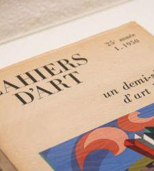 At the Peggy Guggenheim the hundred years of Cahiers d'Art between magazines and masterpieces