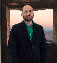 Interview mit Giovanni Ozzola: „Meine Horizonte sind meine Werke: die Art und Weise, das Unbekannte und uns selbst zu erforschen&ldquo;