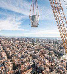 Sagrada Fam&iacute;lia, la Torre de Jesucristo se prepara para la bendici&oacute;n del Papa Le&oacute;n XIV