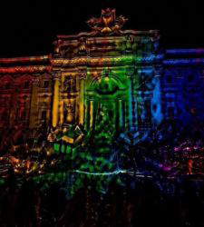 Was the Trevi Fountain lit up for Pride? No, it was just an image from a poster