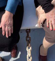 Von Sanremo zur Fotografie: Die erste Ausstellung von Colapesce in Parma