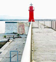 Ancona revisitada: las fotos de Massimo Baldini y los versos de Franco Scataglini releen la ciudad en la Mole Vanvitelliana