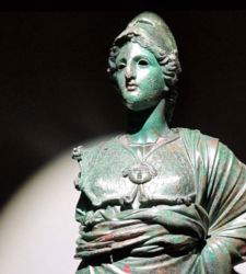 阿雷佐密涅瓦女神回到原产地举办展览