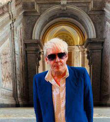 Il tastierista dei Duran Duran visita la Reggia di Caserta prima del concerto