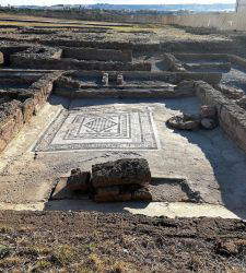 Capocolonna National Archaeological Park: The Balneum, Featuring the Dolphin Mosaic, Reopens to the Public