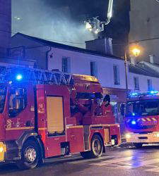 Paris: Ein Brand verw&uuml;stet den March&eacute; des Enfants-Rouges, einen historischen Markt im Marais-Viertel
