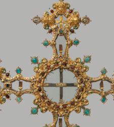 Florence, Passion Reliquary Cross restored: new discoveries