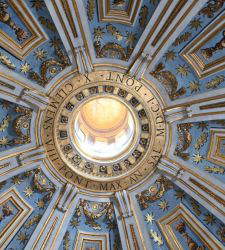 San Pietro, restaurata la cupola della Cappella Clementina: recuperati 371 metri quadri di mosaici