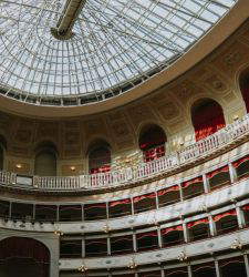 Das Teatro Goldoni in Livorno feiert sein 180-j&auml;hriges Bestehen und schreibt einen Wettbewerb f&uuml;r ein Werk zum Thema Licht aus