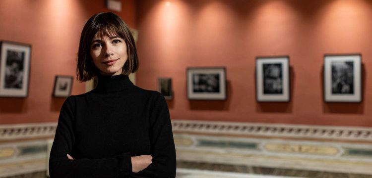 &laquo;La Bienal de Venecia siempre ha sido un espacio pol&iacute;tico&raquo;: entrevista a Adina Drinceanu