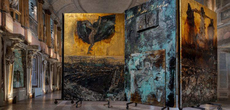Kiefer stages the alchemists' opus mulierum. What the Milan exhibition looks like